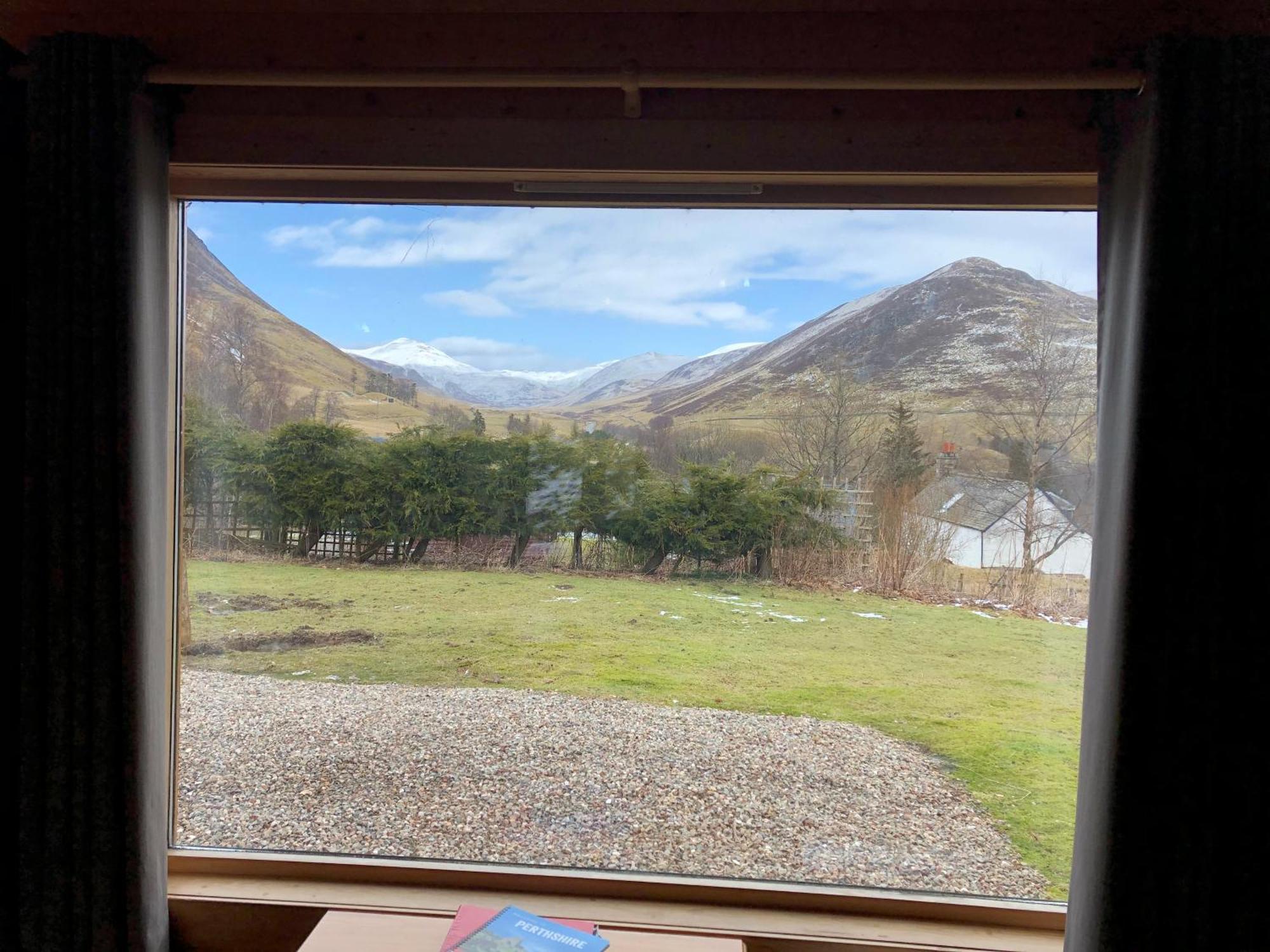 Glenbeag Mountain Lodges Spittal of Glenshee ห้อง รูปภาพ