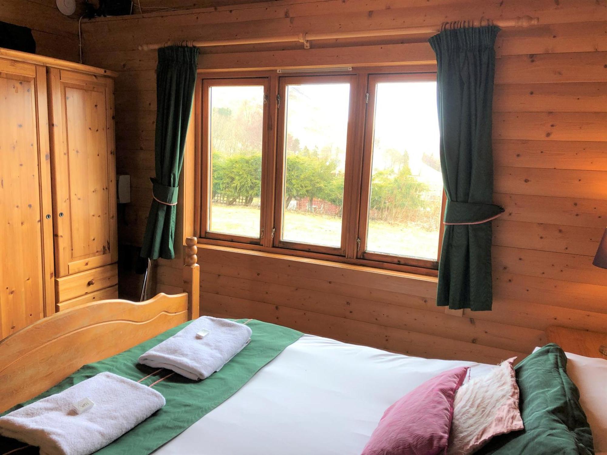 Glenbeag Mountain Lodges Spittal of Glenshee ห้อง รูปภาพ