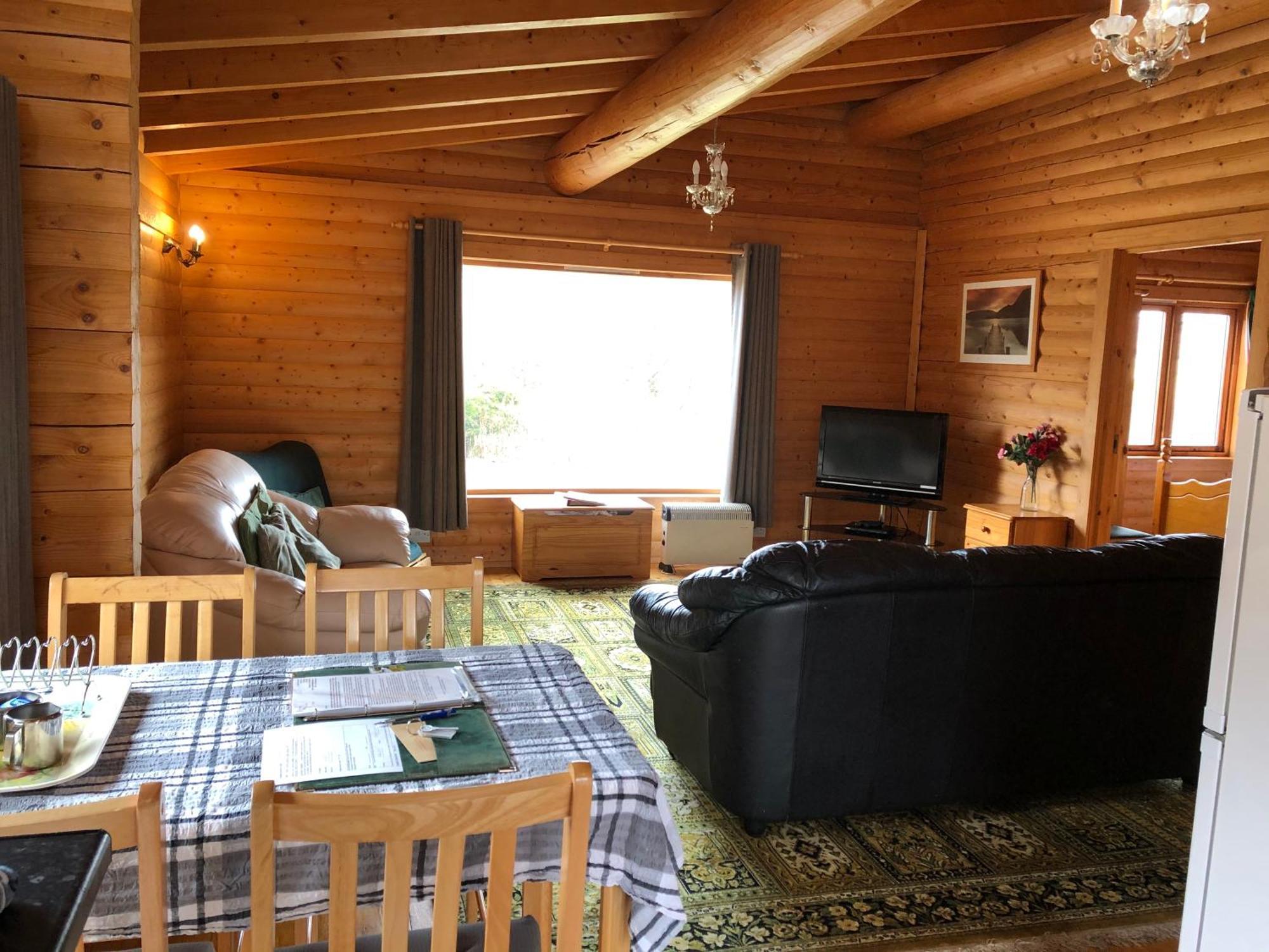 Glenbeag Mountain Lodges Spittal of Glenshee ห้อง รูปภาพ